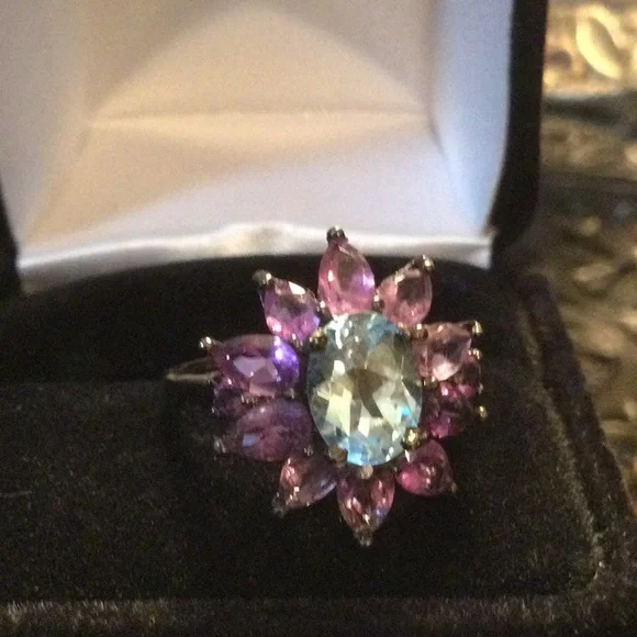 Splendid Genuine Blue Topaz & Amethyst Ring